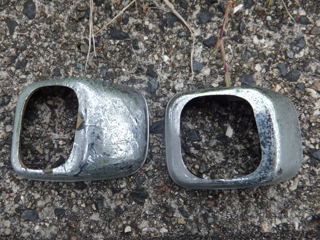 50年前の車メッキ加工で既にメッキが剥がれや浮いている樹脂部品を再メッキ加工（リクローム） 出来るかを個人様と業者様にご説明させて頂きます 